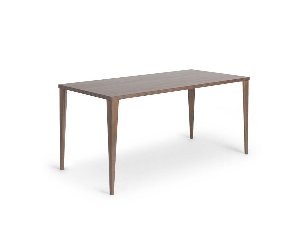 Großer Vier Füße Objekttisch aus dunklem Holz mit eleganten verjüngten Beinen vor weißem Hintergrund